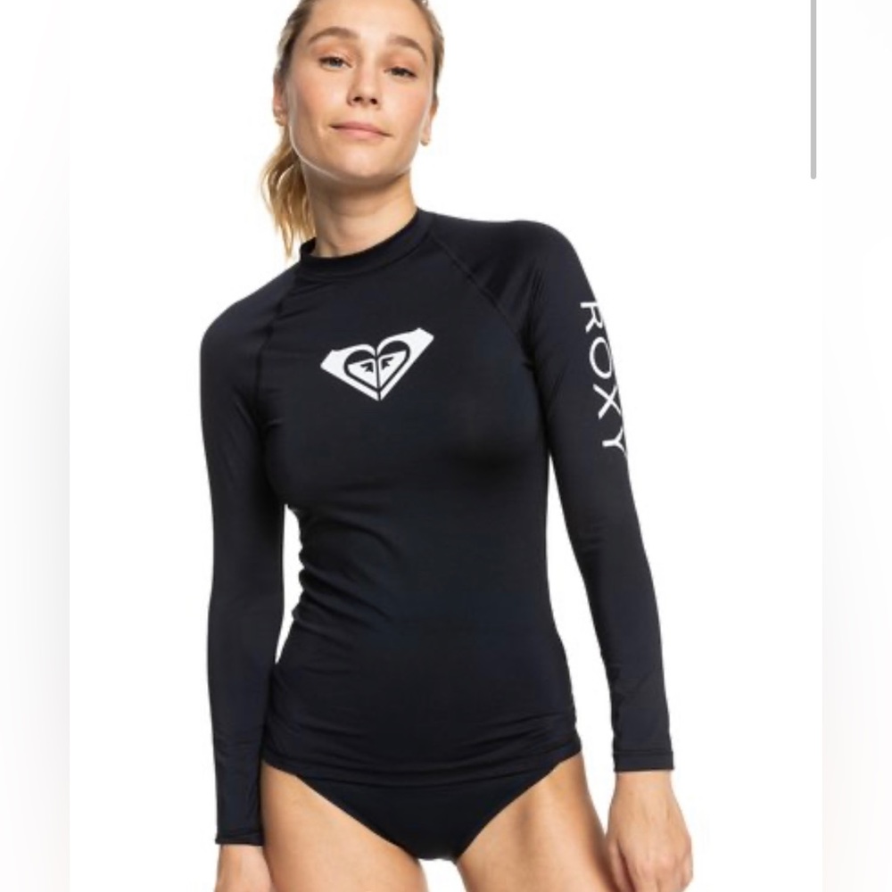Black Whole Heart Roxy rash guard slim-fit swim shirt